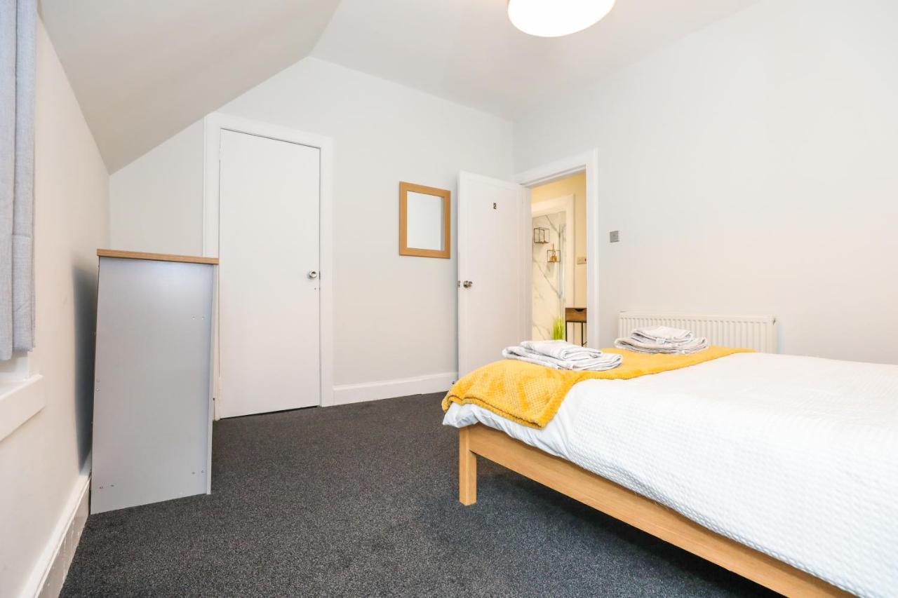 Mystayinn Tomnahurich Guest House Инвернес Екстериор снимка